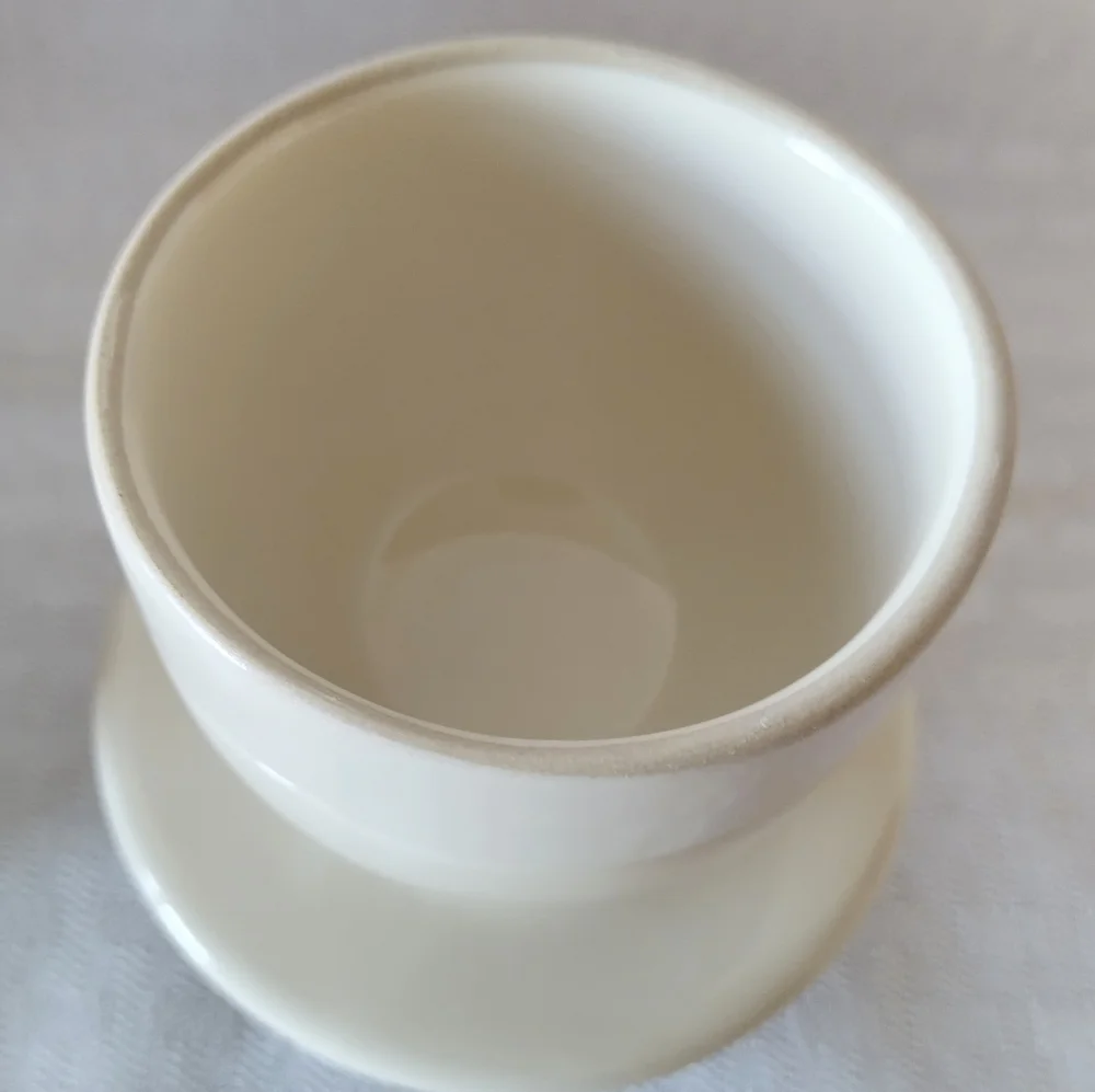 Le Creuset Stoneware Butter Crock - 6 Oz - Dune Beige
